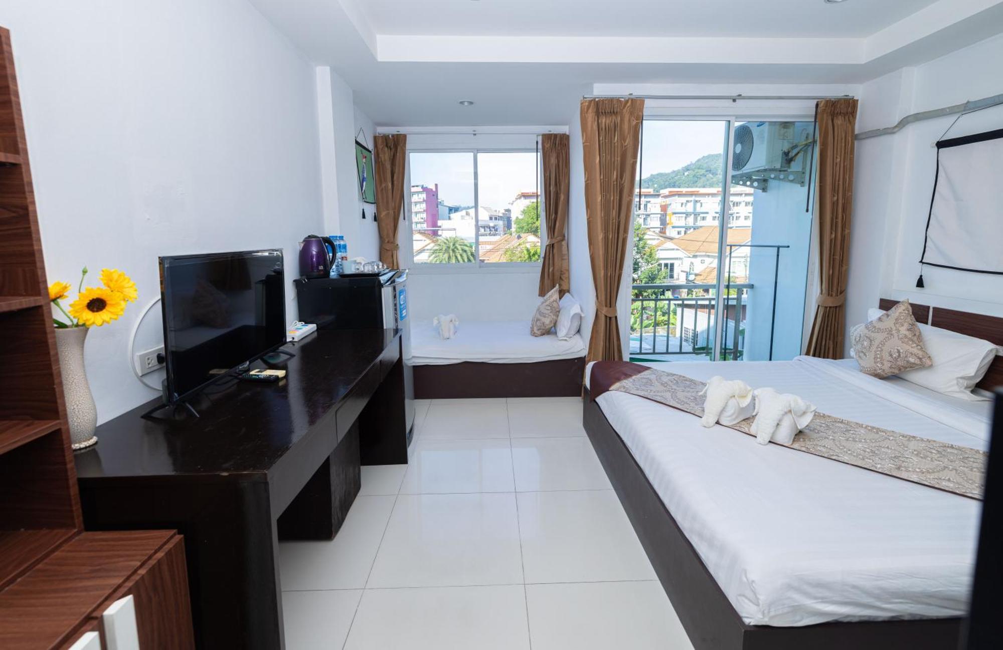 Happy 99 Guest House Patong Εξωτερικό φωτογραφία