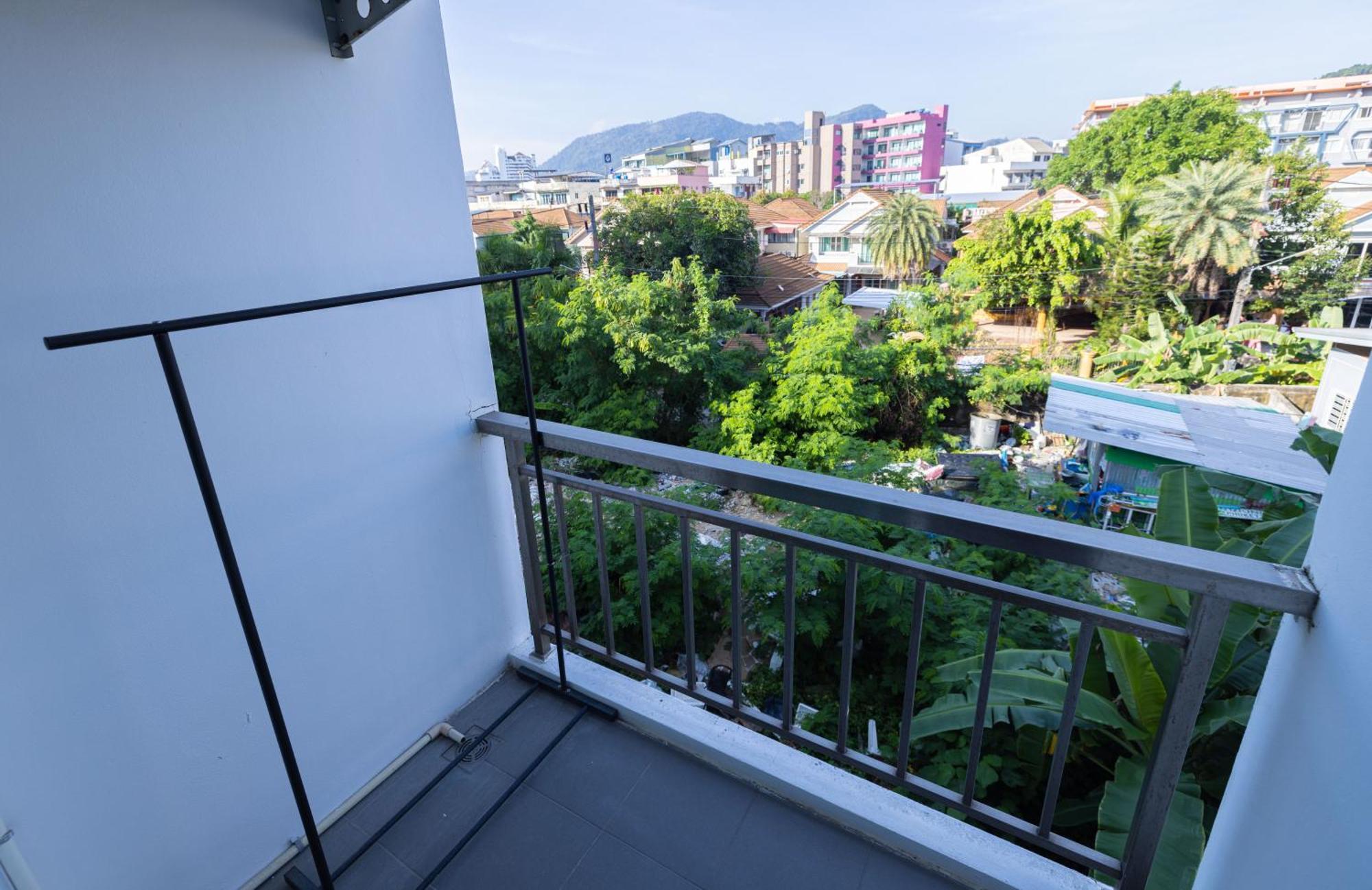 Happy 99 Guest House Patong Εξωτερικό φωτογραφία