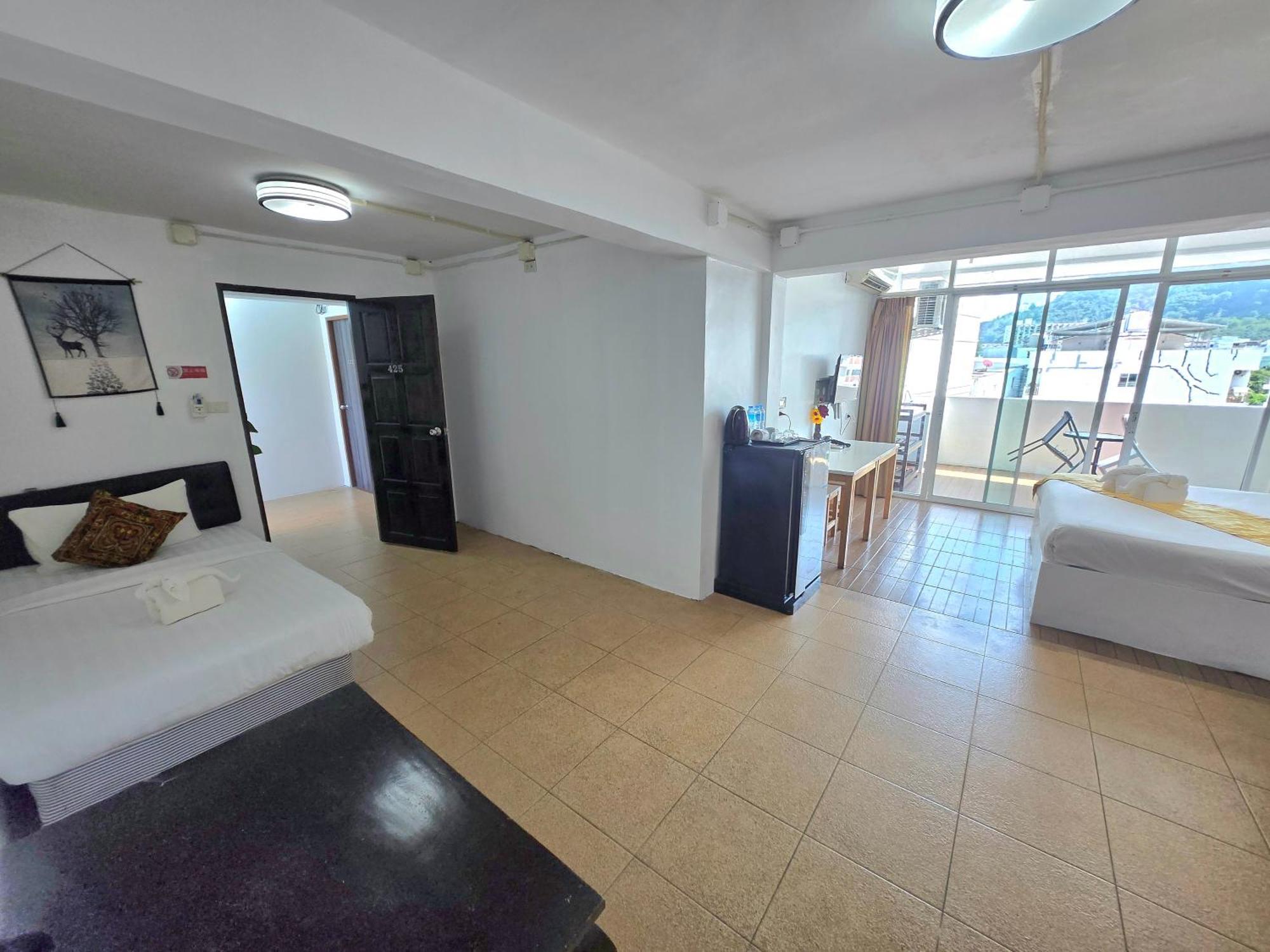 Happy 99 Guest House Patong Εξωτερικό φωτογραφία