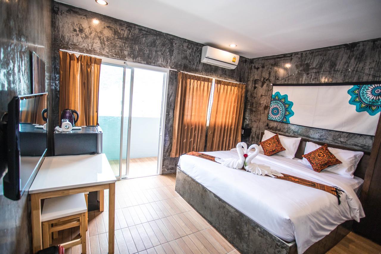 Happy 99 Guest House Patong Εξωτερικό φωτογραφία