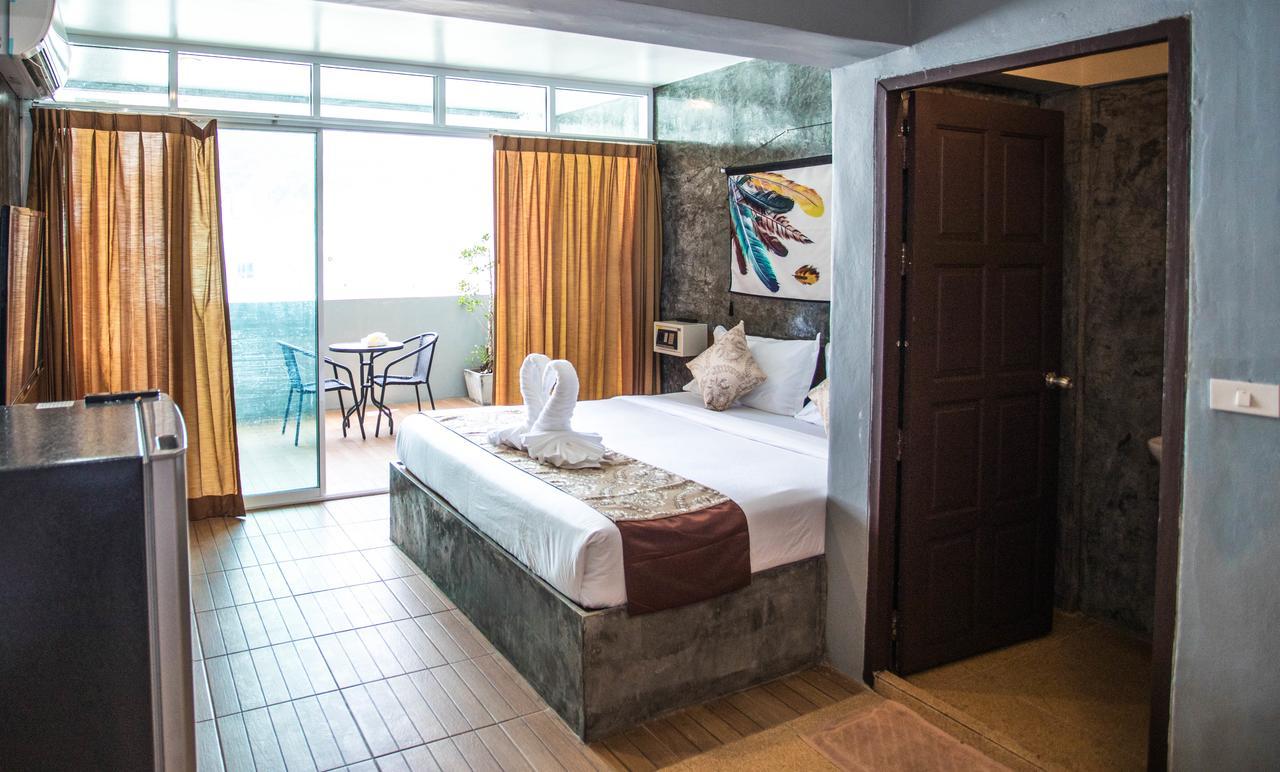 Happy 99 Guest House Patong Εξωτερικό φωτογραφία